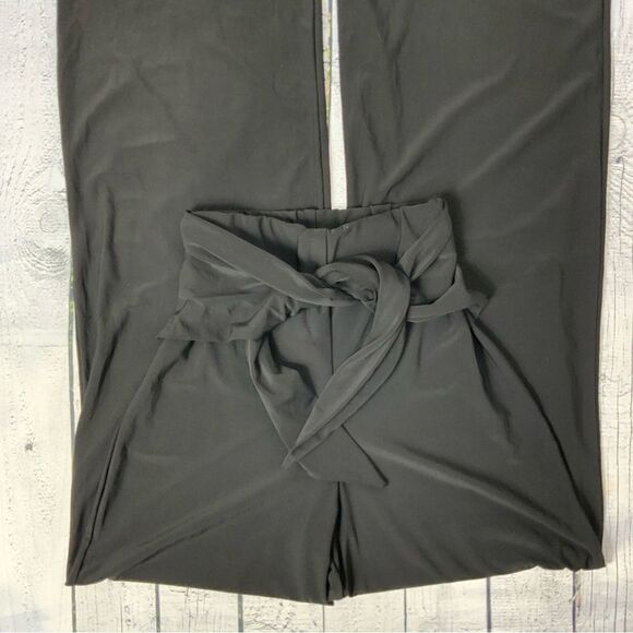 NASTY GAL High Rise pants - Picture 2 of 4